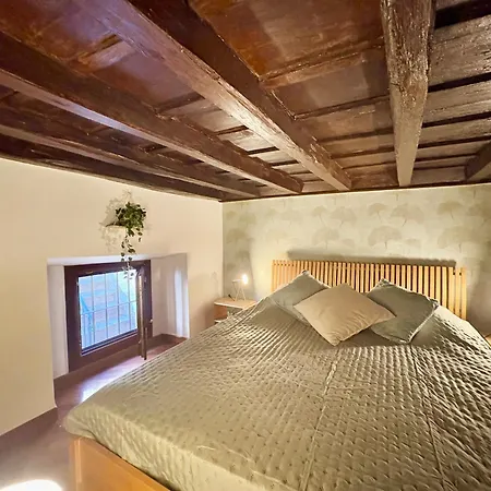 Trastevere Loft Garden Apartment Rome